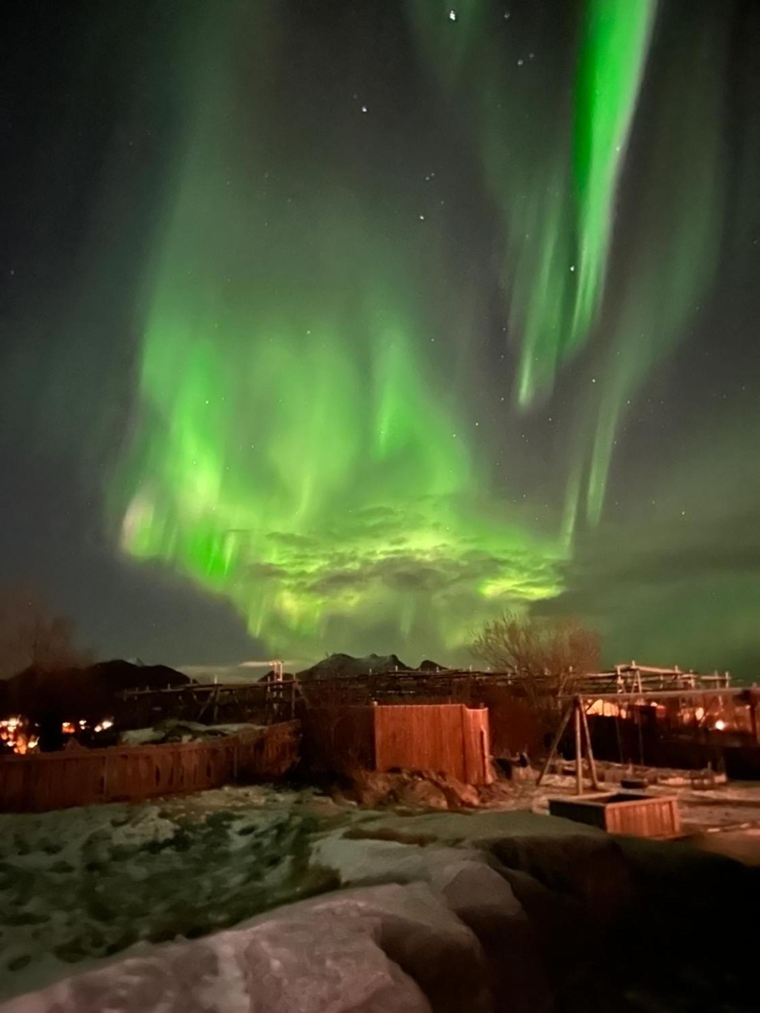 Leilighet Ballstad Exterior foto